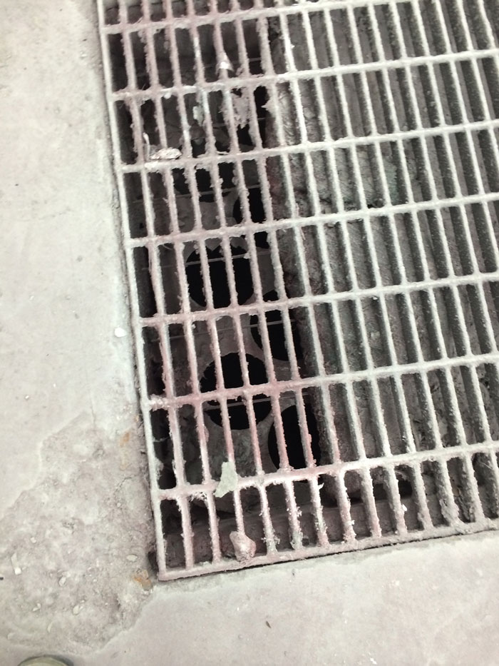 2 – Floor Grate